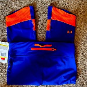 Ladies Under Armour Work Out Capris. Size Medium New With Tags. Nice & Clean!